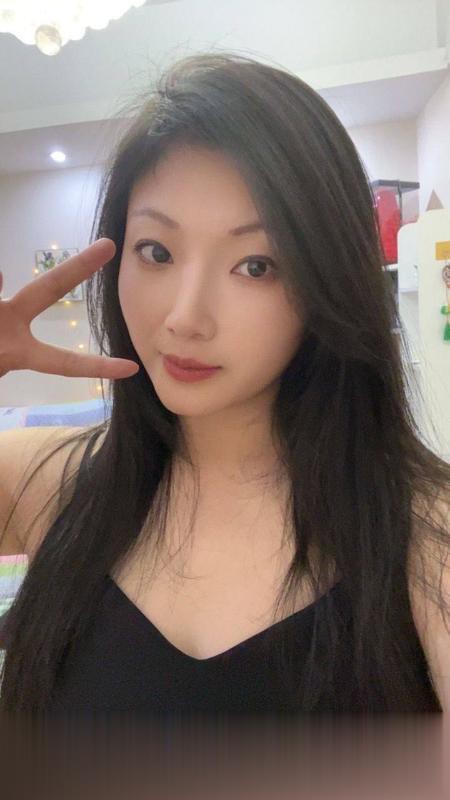 大奶少妇小西茜
