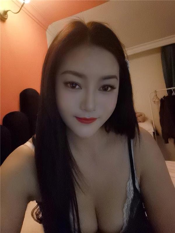 丰乳肥臀气质御姐