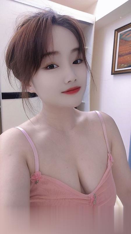 白云大胸可可