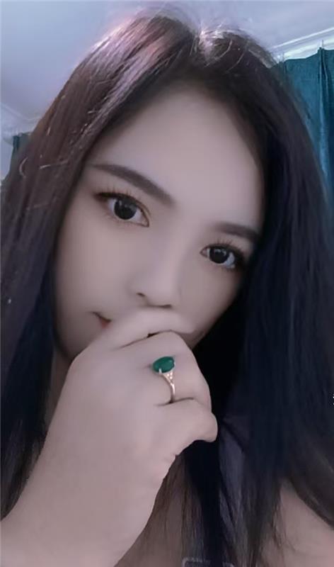 大胸性感少妇